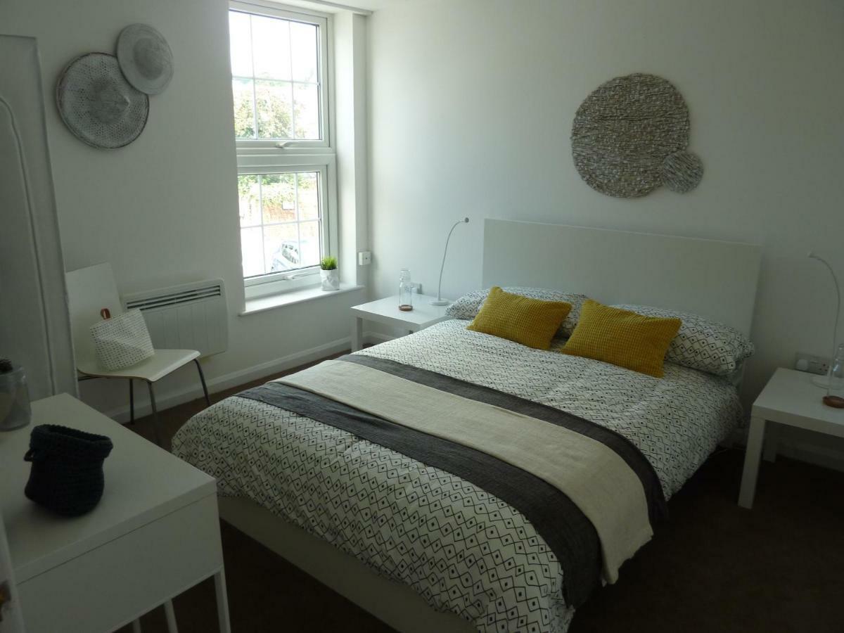 No 1 Town Apartment Сидмаут Экстерьер фото