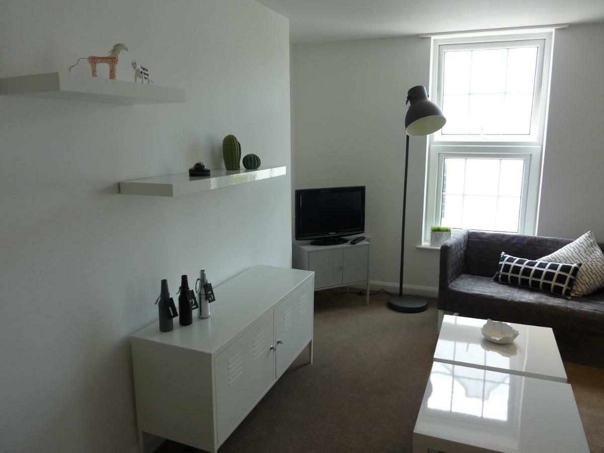 No 1 Town Apartment Сидмаут Экстерьер фото