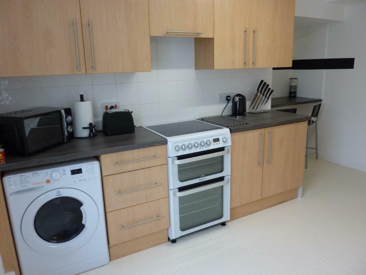No 1 Town Apartment Сидмаут Экстерьер фото